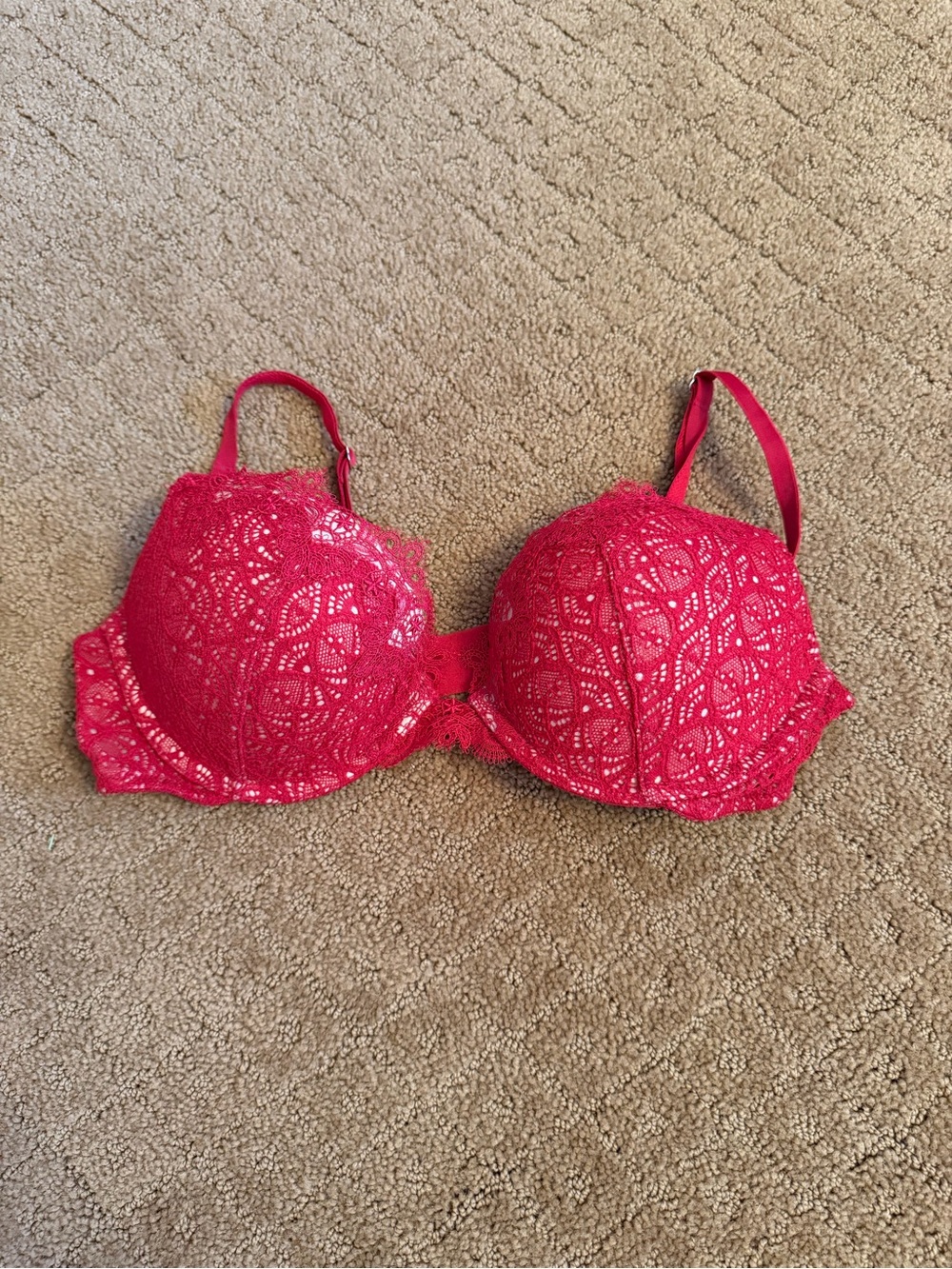 Victoria’s Secret red lace push-up bra size 34C